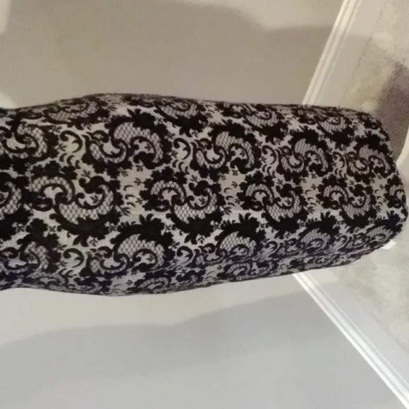 Liz Claiborne Sheeth Dress - Picture 3 of 6